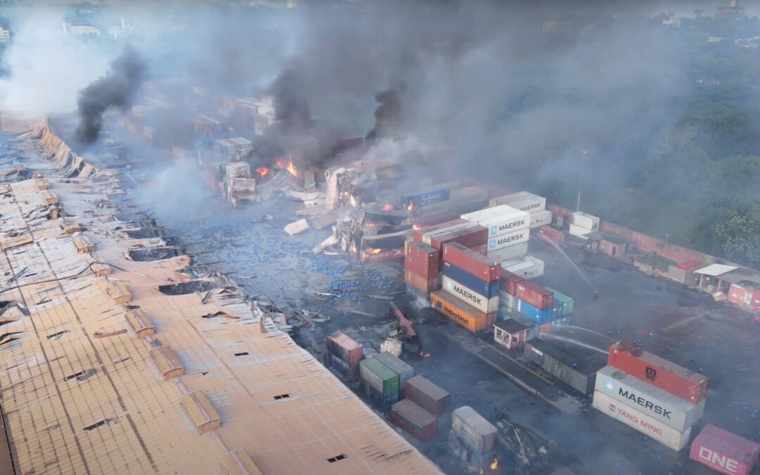 1.300 Container Persi in Bangladesh